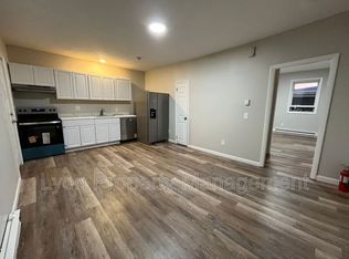 14 Smith St APT 5, West Warwick, RI 02893