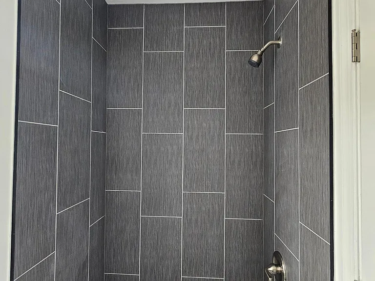 526 Main St #2 — Photo 3