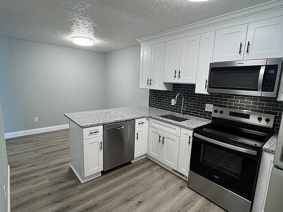 All appliances included.