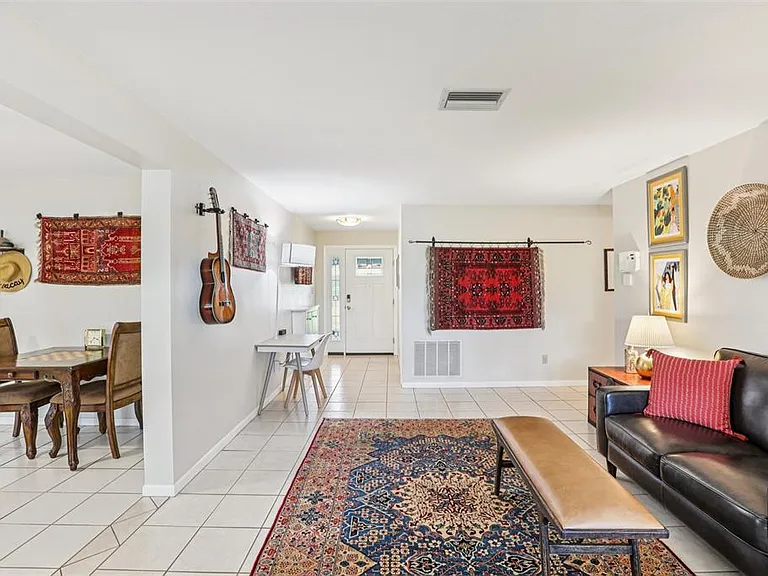 8083 Bayhaven Dr — Photo 5