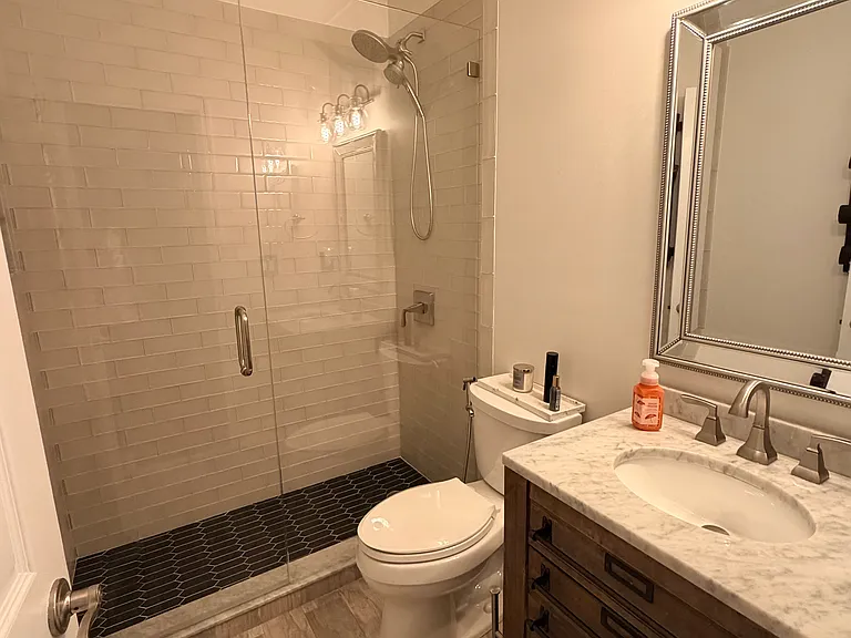6225 Zinfandel Dr — Photo 11
