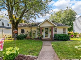 15 Lake Rd, Chatham, NJ 07928