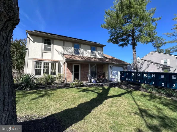 11 Chandler Ln, Voorhees, NJ 08043