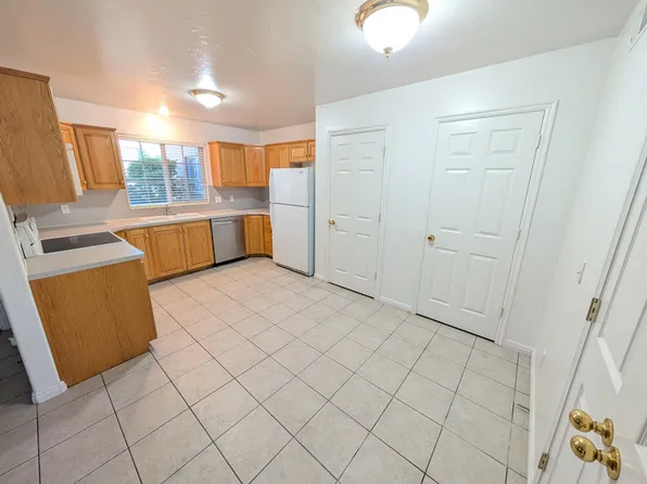 361 E 1420 S #361, Orem, UT 84058
