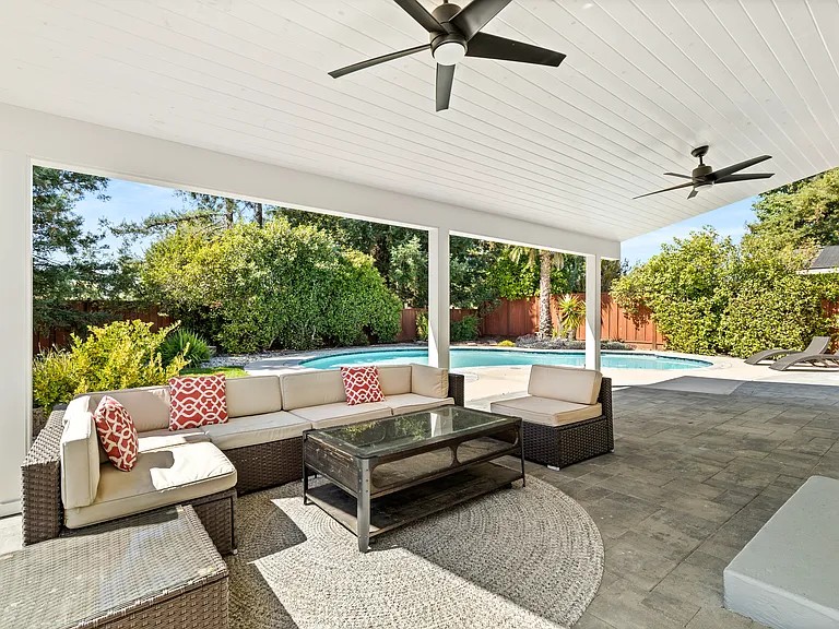 245 Firestone Dr — Photo 20