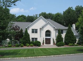1 Switzer Rd, Mahwah, NJ 07430