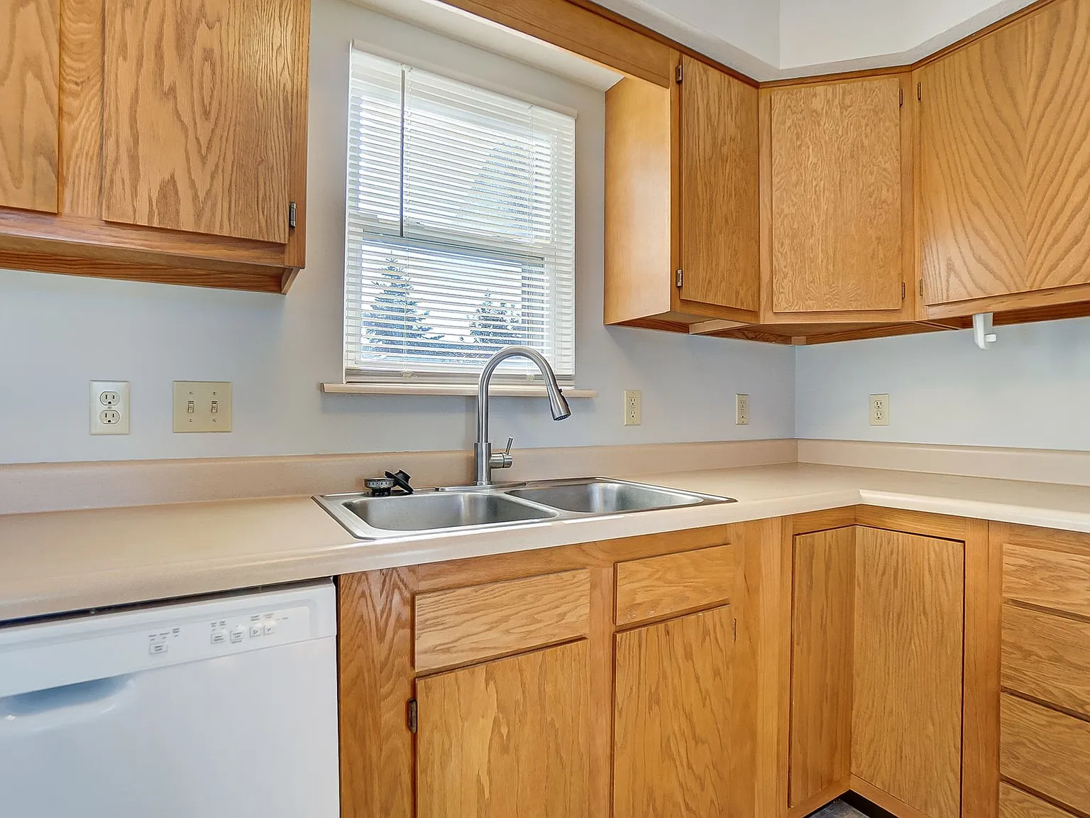 Jefferson Place Villas — Photo 3