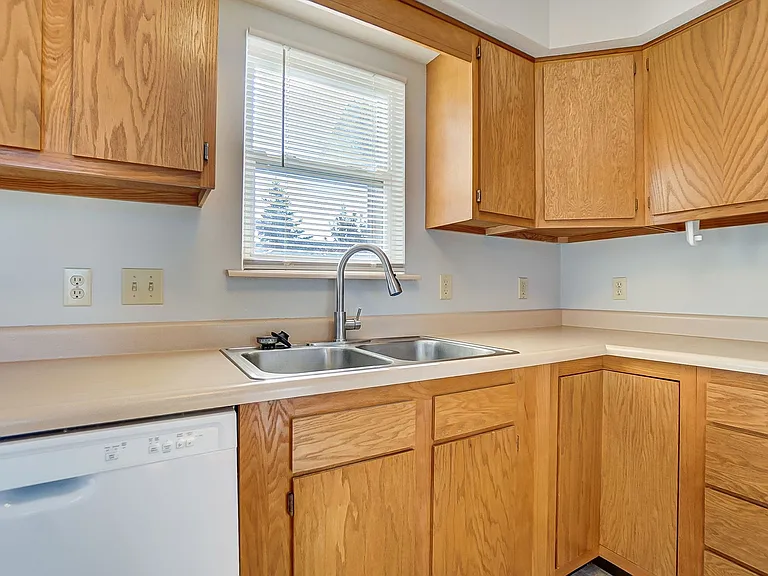 Jefferson Place Villas — Photo 3