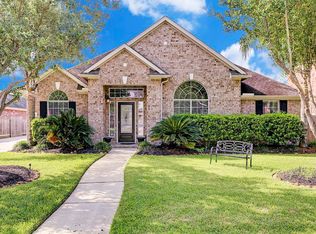 3308 Aspenbrook Ct, Pearland, TX 77581