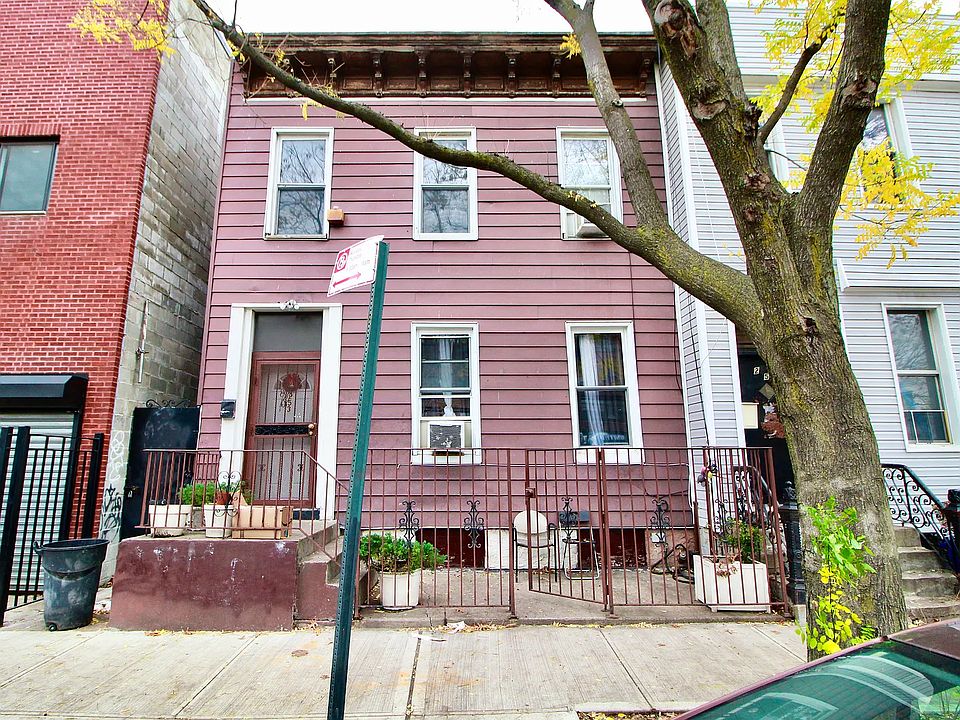 1st image of 253 Boerum St