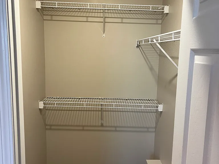 203 Keystone Dr — Photo 3