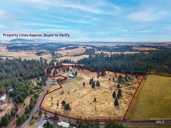 1037 Hendrix Rd, Moscow, ID 83843