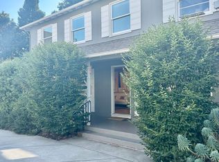 323 63rd St #A, Oakland, CA 94618