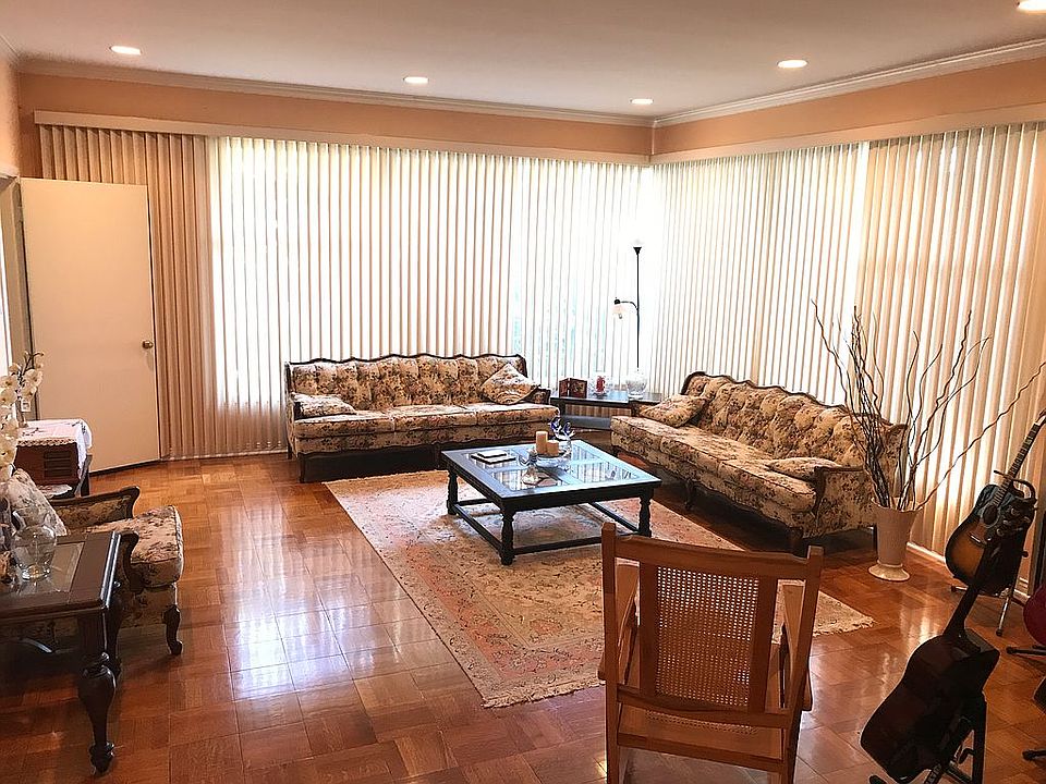 Living Roon
