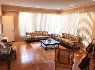 345 Oak St, San Marino, CA 91108