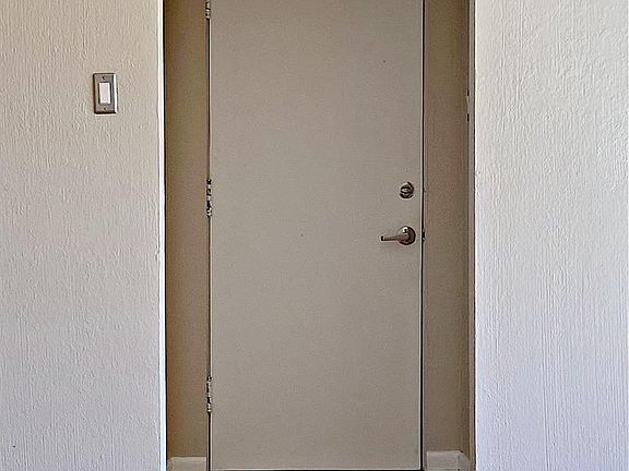 5th image of 665 N Washington St APT 8B