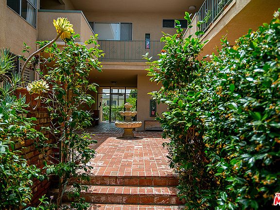 4th image of 1021 5th St APT 104