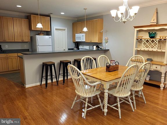 5th image of 38169 Dockside Dr APT 1272