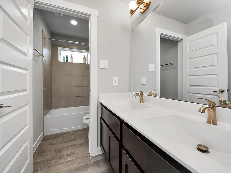 3815 Favor Forest Ct — Photo 36