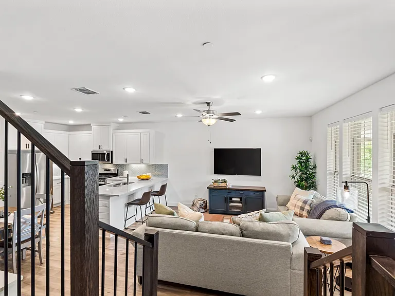 2529 Barnwood Ln — Photo 16
