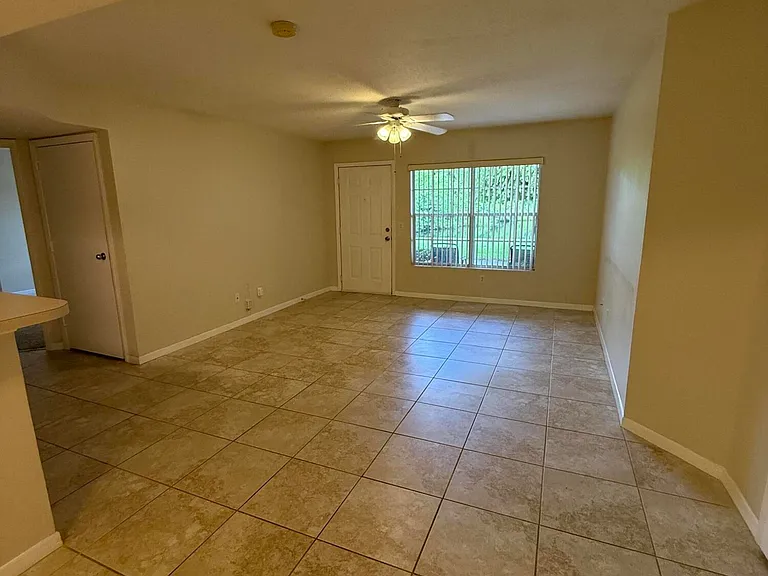1790 Rocky Wood Cir #208 — Photo 8