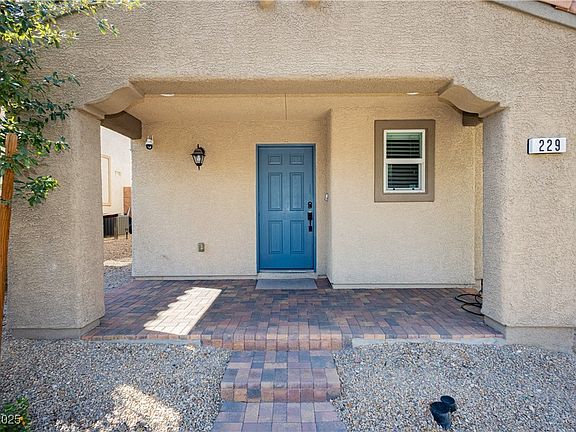 5th image of 229 Belmont Canyon Pl