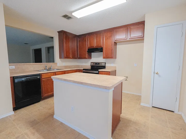 1616 Wind Star Way — Photo 19
