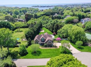 39 Aberdeen Ln, Southampton, NY 11968