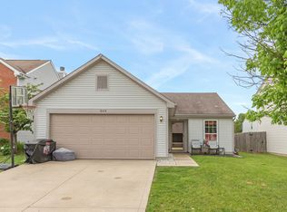 2674 Longleaf Dr, Greenwood, IN 46143