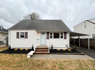 48 Pergola Ave, Jamesburg, NJ 08831