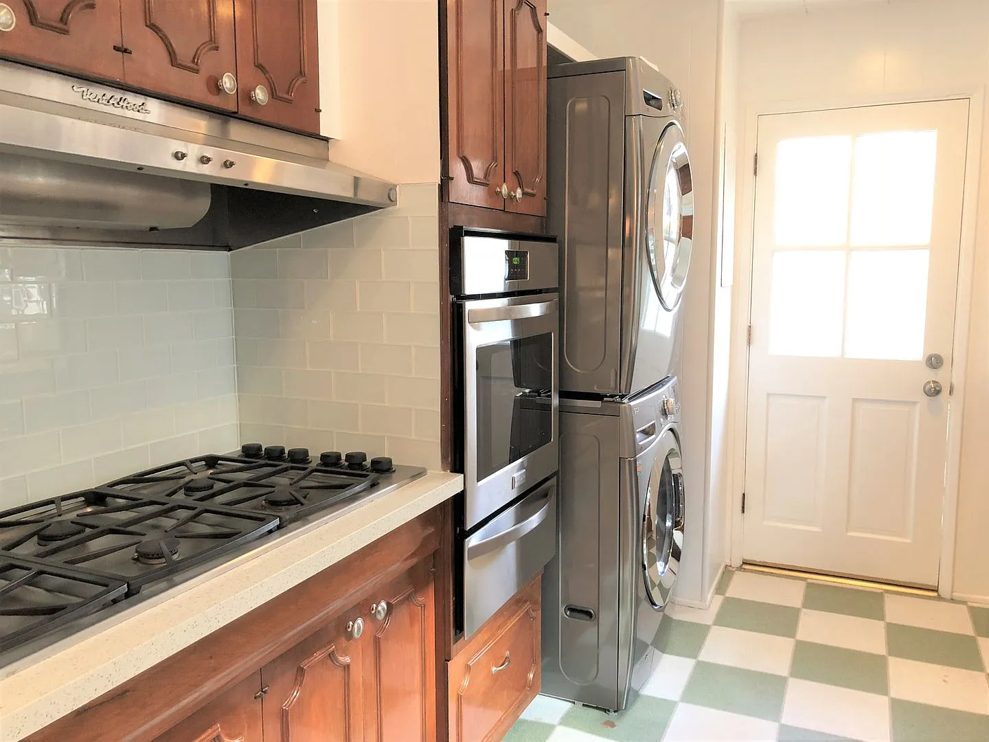 Private 3BR/3BA Standalone Home in Palms/Mar Vista | Open House Sunday, August 23rd 11am-1pm — Photo 2