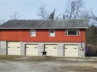 481 Cross Creek Rd, Avella, PA 15312