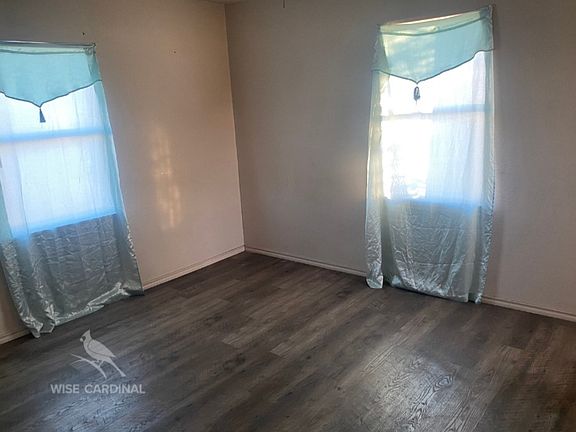 2nd image of 1123 32nd St #C