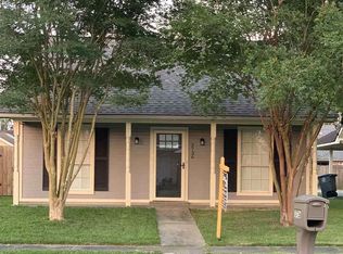 3736 Yosemite Dr N, Baton Rouge, LA 70814