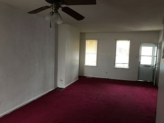 Additional Living Room