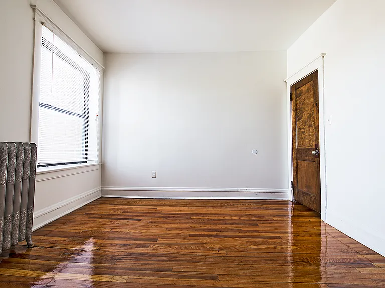 7400 S Rhodes Ave Chicago, IL 60619 — Photo 9