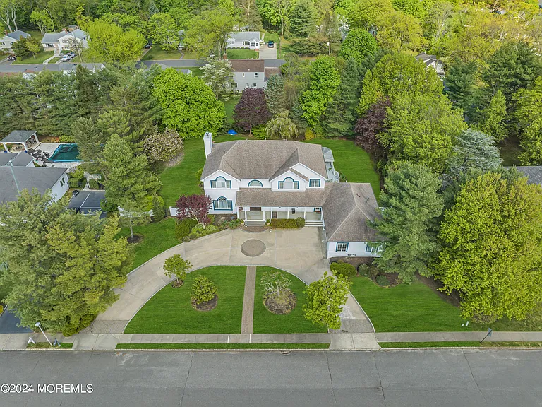 22 Meadow Ln — Photo 38