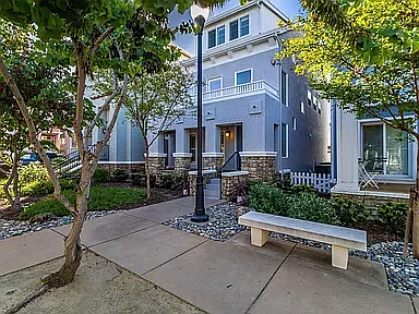 2609 Wisteria Way — Photo 53