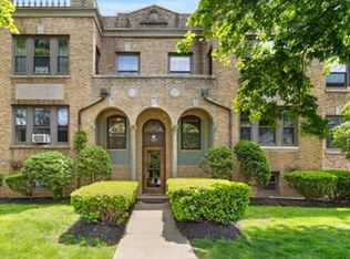 100 Madison Ave APT 5, Newton, MA 02460
