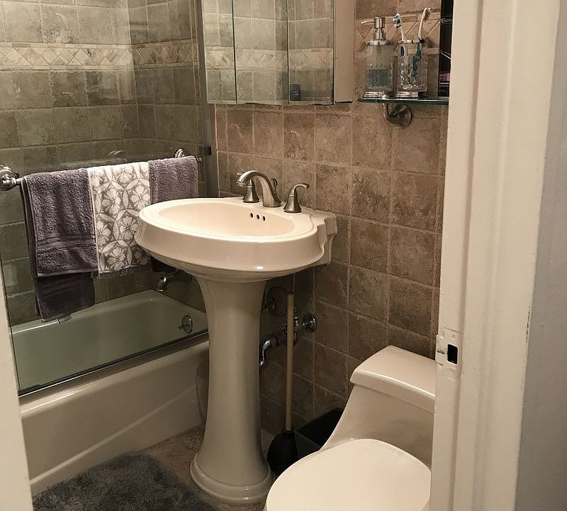 1st image of 302 Lexington Ave #8J