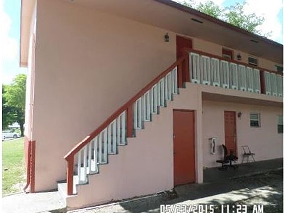 2nd image of 1001 SW 74th Ave APT 101
