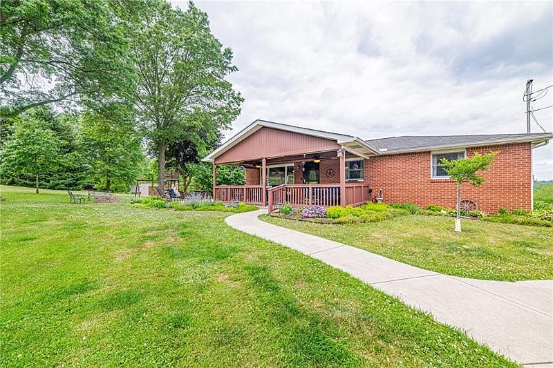 1250 Oaklawn Dr, Latrobe, PA 15650 MLS 1609659 Zillow