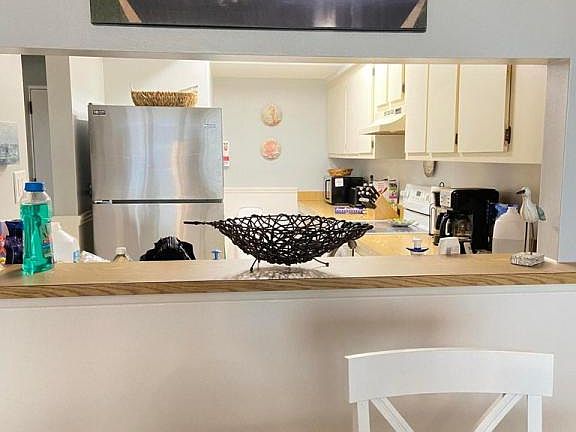 4th image of 2467 S Washington Ave APT 210B