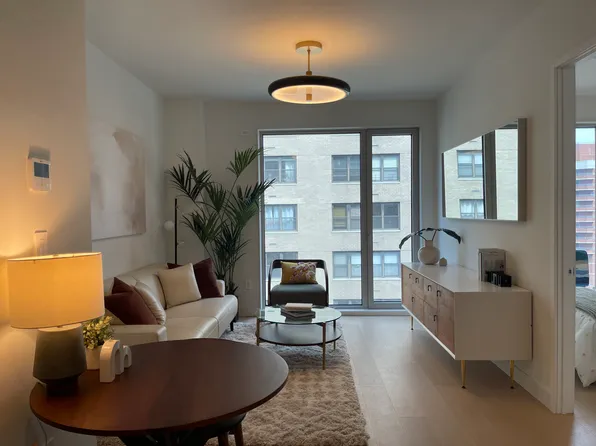 250 East 25th Street image 21 of 27