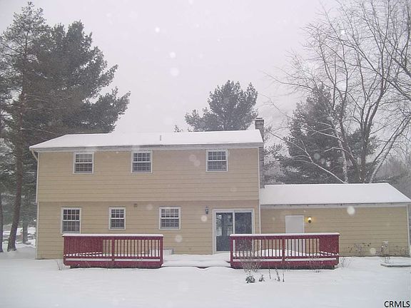 2nd image of 38 Rolling Brook Dr