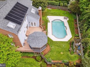 3020 Fox Mill Rd, Oakton, VA 22124