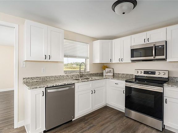 3rd image of 4124 1st St NW
