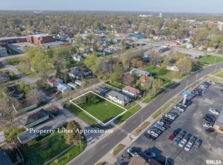 873 E Noleman St, Centralia, IL 62801