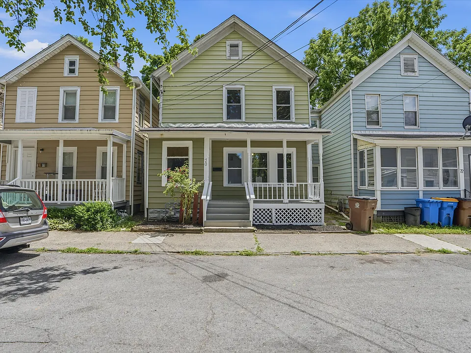 70 Van Deusen St