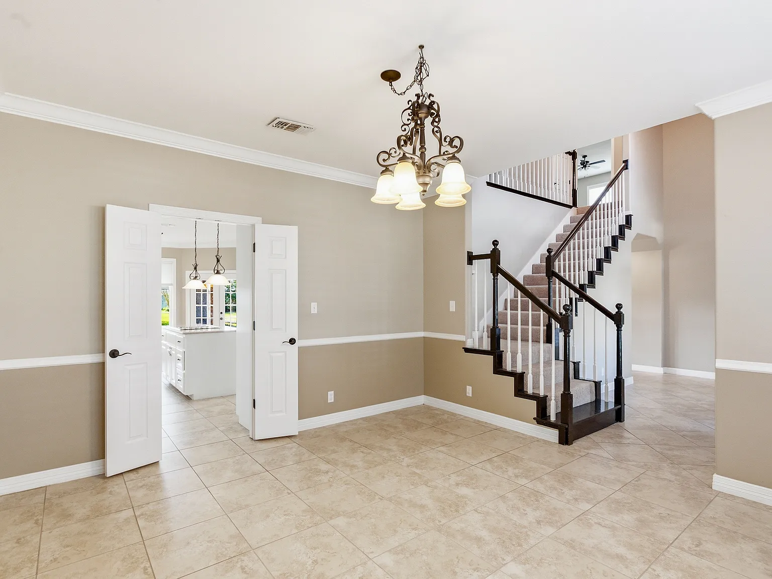 101 Creekridge Drive - 1 — Photo 4